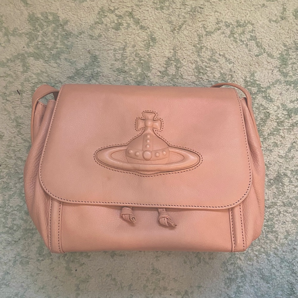 Brand New Vintage Authentic Vivienne Westwood Chelsea Leather Crossover Bag
